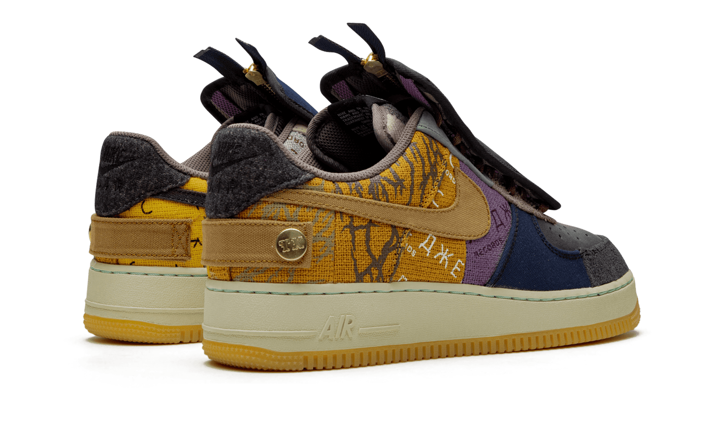 CHAUSSURES NIKE TRAVIS AF1 FOSSIL
